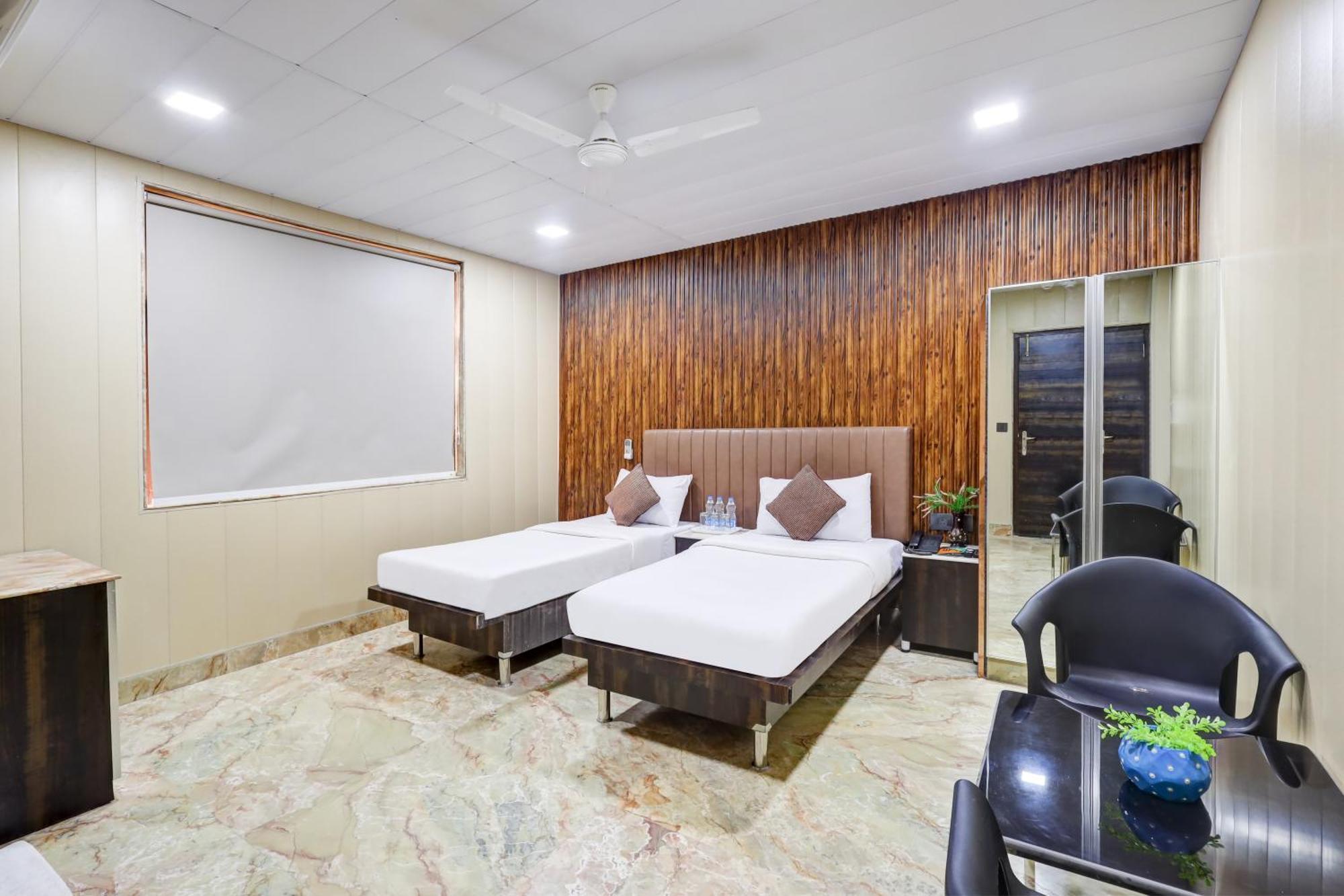 Hotel Singh Palace Δελχί Εξωτερικό φωτογραφία